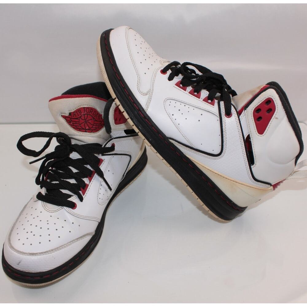 Nike Air Jordan Sixty Club White Gym Red Black Men’s 8.5 Retro 2012 535790-101